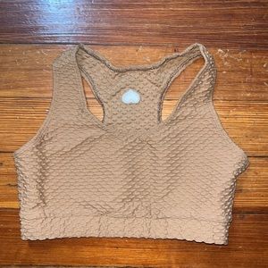 CROCO SKIN SCOOP TOP CARAMEL